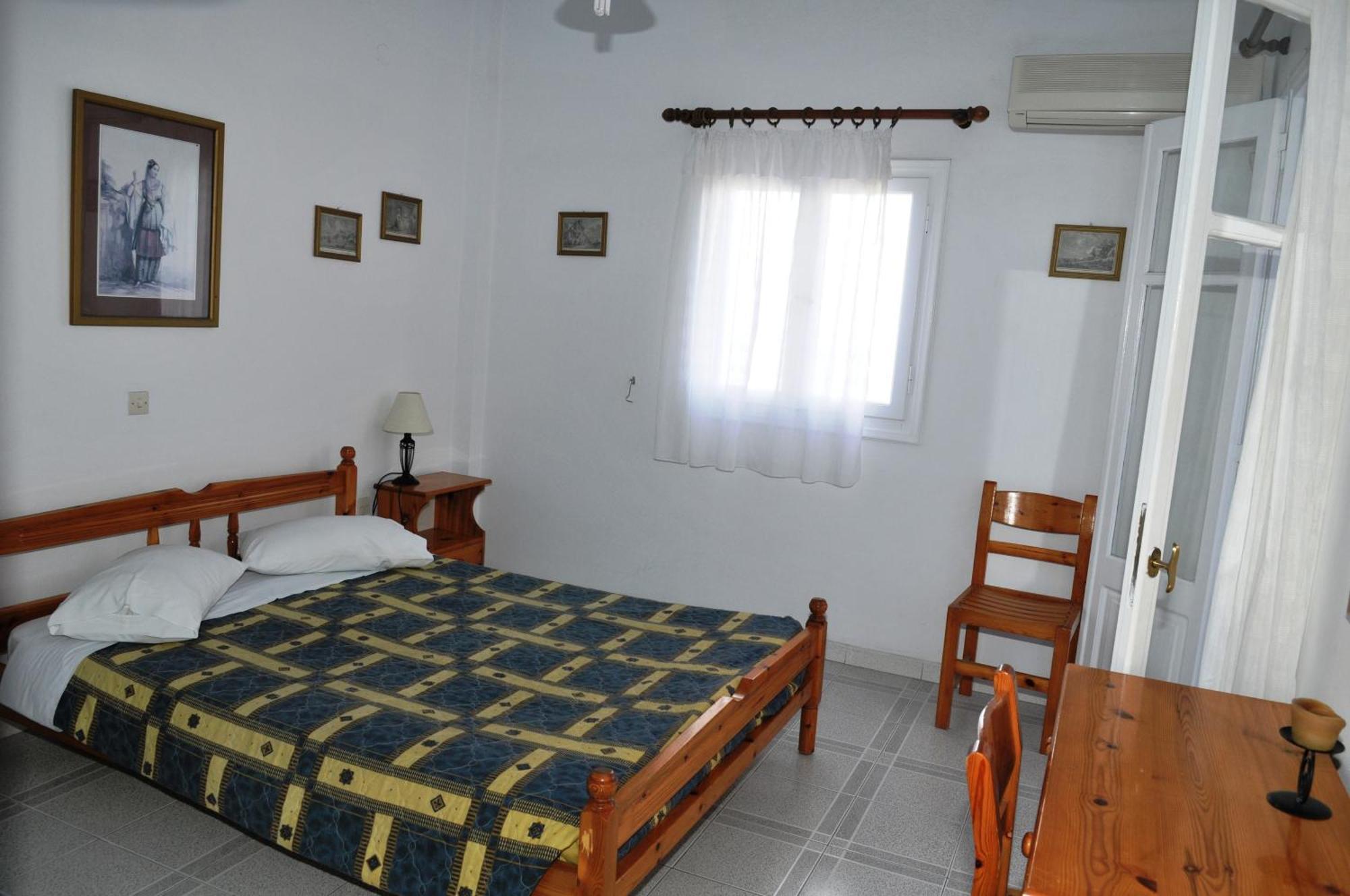 Katerina Kafieri Apartments Фіростефані Екстер'єр фото
